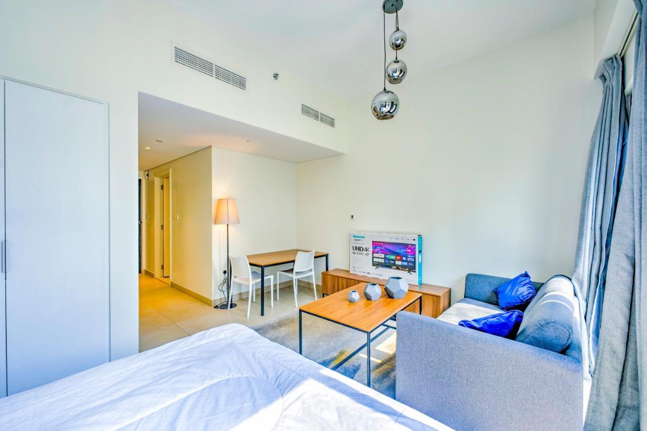 Expo Village Serviced Apartments Dubaj Zewnętrze zdjęcie