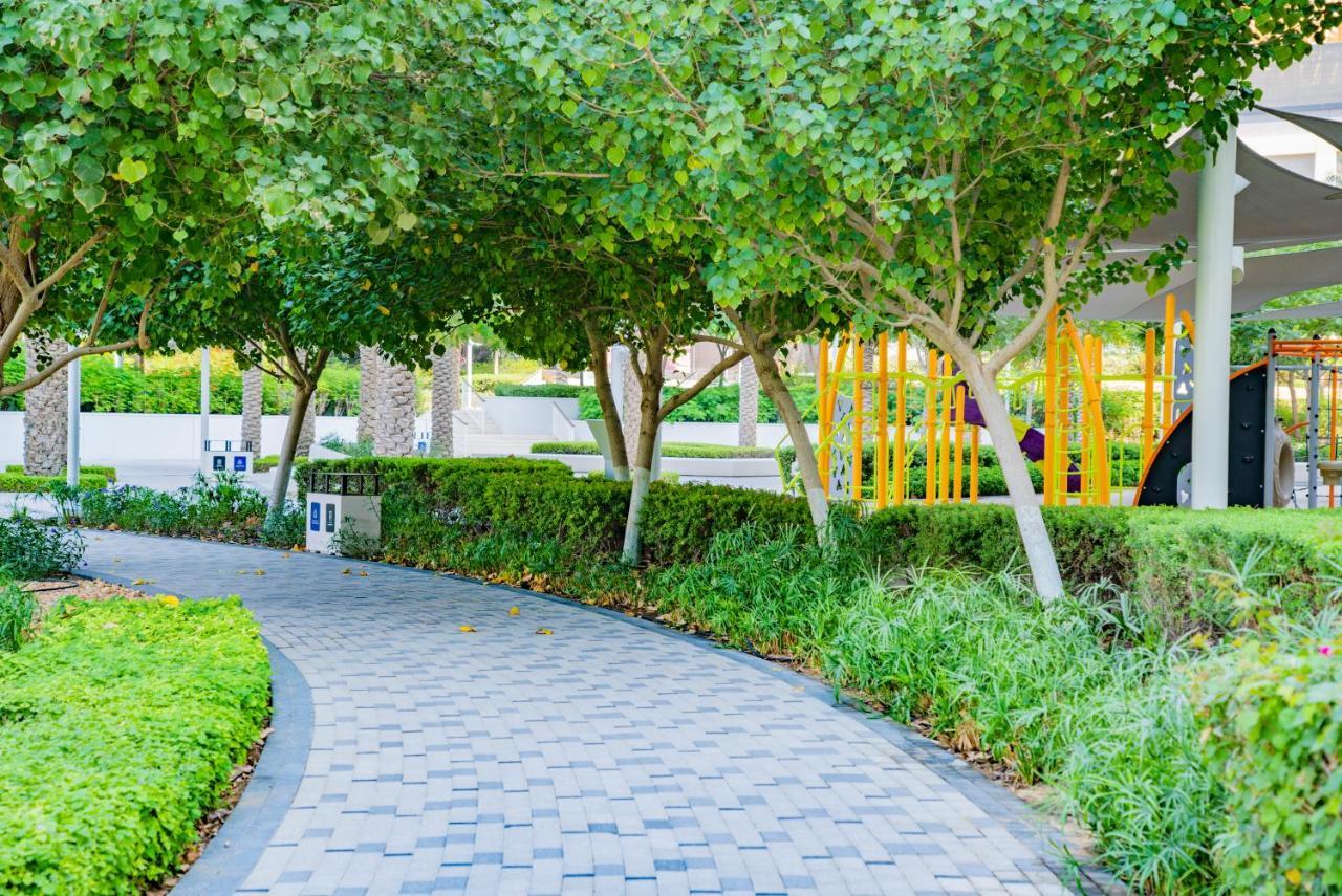 Expo Village Serviced Apartments Dubaj Zewnętrze zdjęcie